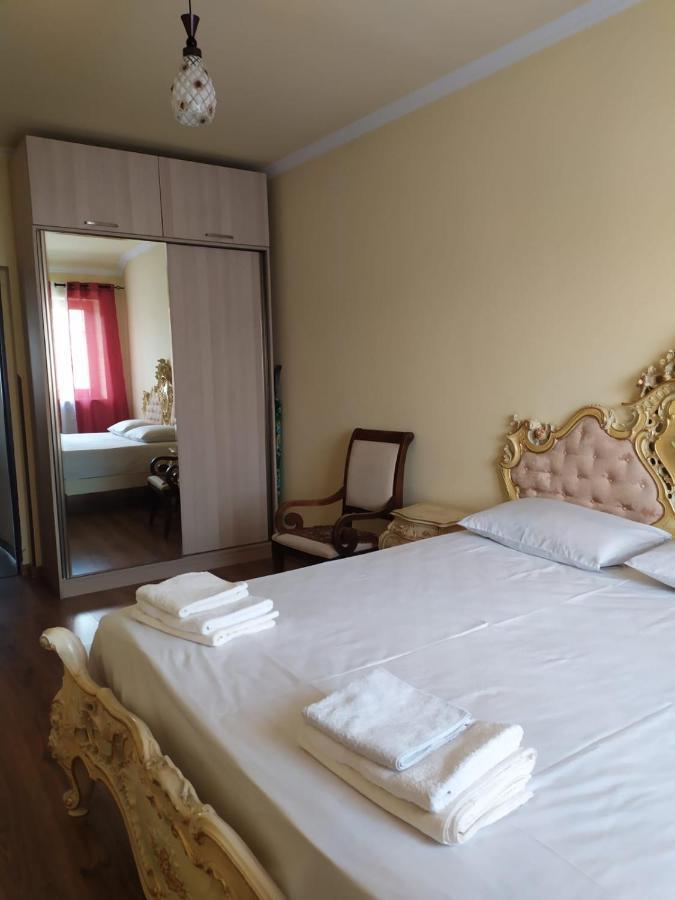 Apartment On Tumanyan Street,19 Jerevan Buitenkant foto