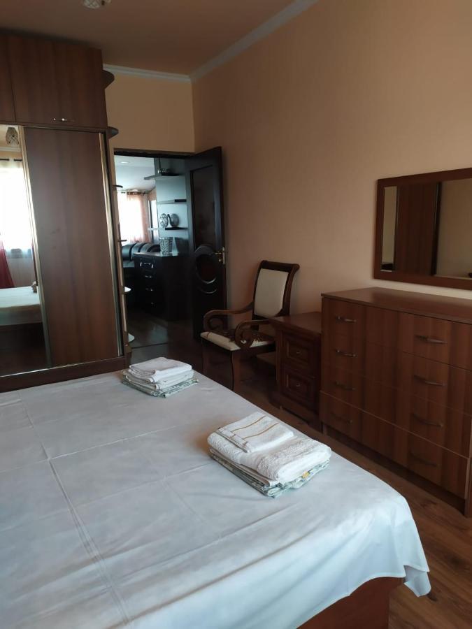 Apartment On Tumanyan Street,19 Jerevan Buitenkant foto